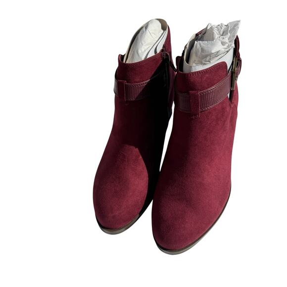Market & Spruce Burgundy Ankle Boots - Picture 3 of 9